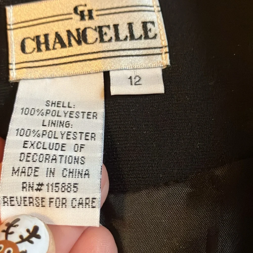 Stunningly beautiful Red trim & red dazzling beaded blazer/jacket✨ - Picture 7 of 15